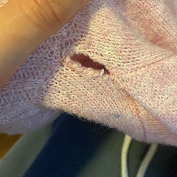 SILENCE + NOISE URBAN OUTFITTERS PINK SHOULDERLESS SWEATER - Picture 8 of 8